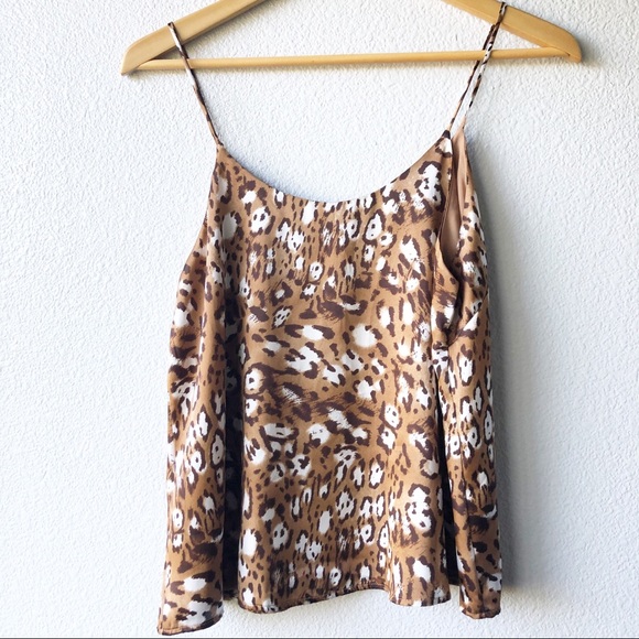 Lush cheetah print flowy top - Picture 3 of 3